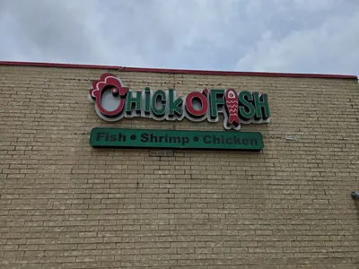 Counter-service eatery with friendly staff and freshly-fried fish and chicken plates served alongside homemade sides in a...