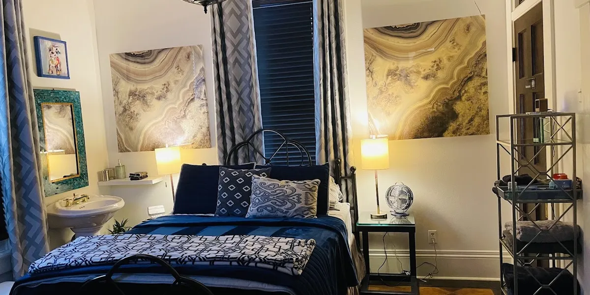 Elegant historic inn with charming stained glass windows, beautifully appointed rooms, and classic Southern architectural...