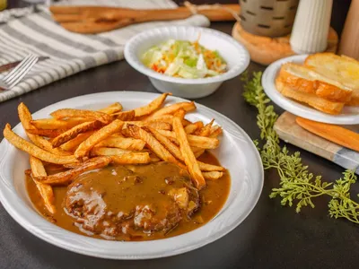 Established Monroe diner with indoor and outdoor seating areas, serving American classics in a casual, family-friendly...